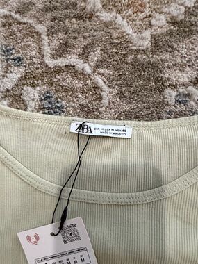 Zara Sage Green Short Sleeve Crew Tee